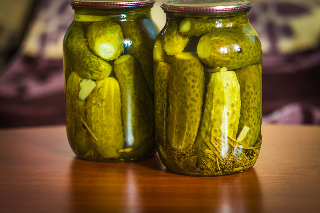 Маринованные огурцы