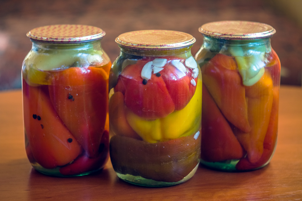 Маринованный перец (целый)