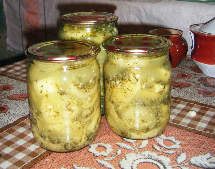 Консервированные кабачки по-грузински