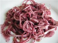 Лук с сумахом