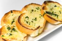 Гренки с чесноком